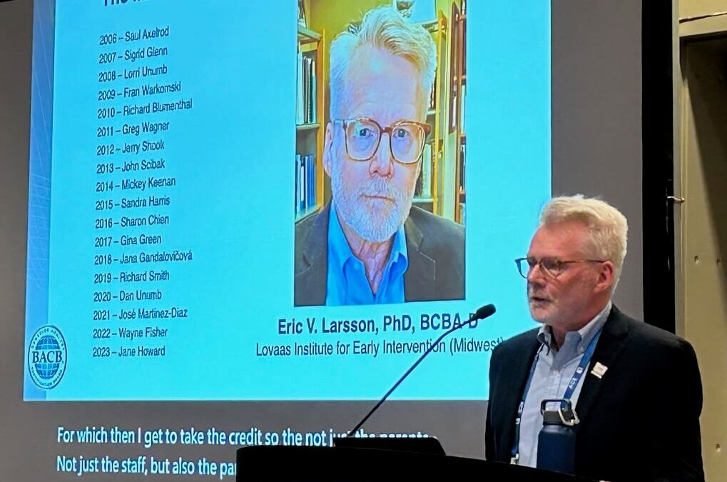 Dr. Eric Larsson receives prestigious Hemingway Award